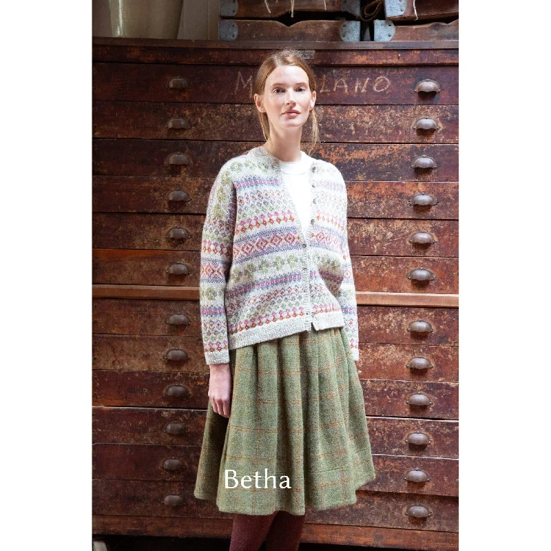 Betha Yarn Set in Marie Wallin's British Breeds from CHERISH