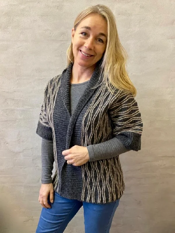 Lagune cardigan by Hanne Falkenberg, knitting pattern